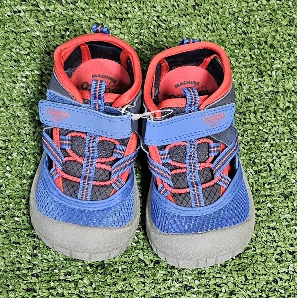 OSHKOSH B'GOSH | 'PAUL' BUMPER TOE SANDALS - NWOT!